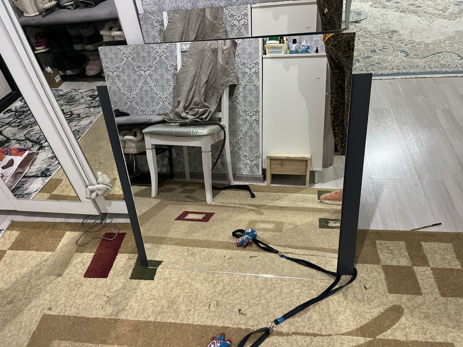 Продам срочно зеркало