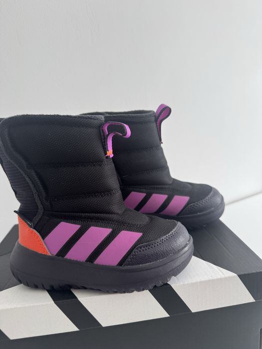 Обувки/апрески Adidas 24