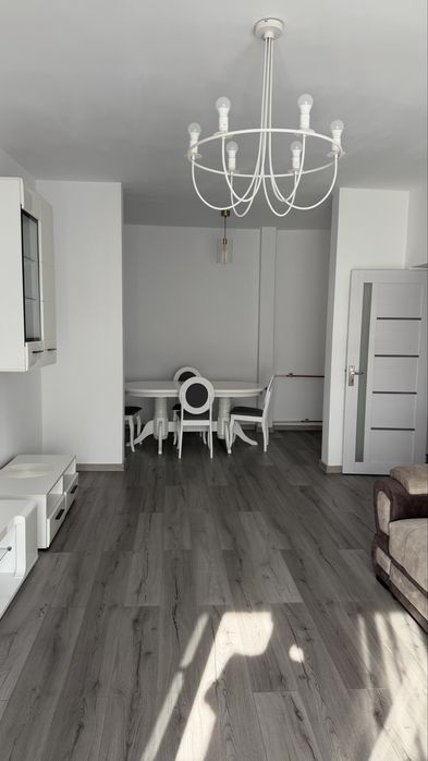 Inchiriez apartament 2 camere ultracentral