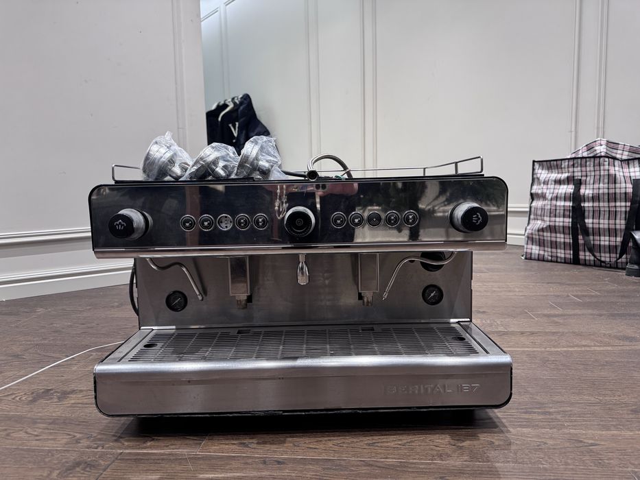 Кофемашина Iberital IB7 2Gr., б/у