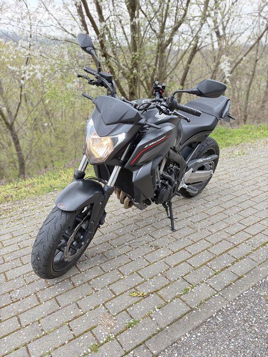 Honda cb650f, 2016, ABS, limitat A2, evacuare IXil.