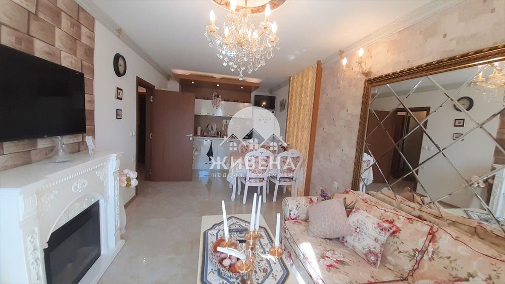 Тристаен апартамент за продажба в к.к.Слънчев бряг