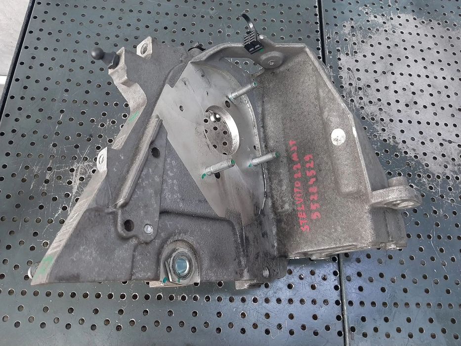suport pompa inalta  2.2 d multijet 55284529  alfa romeo giulia stelvio 55284373