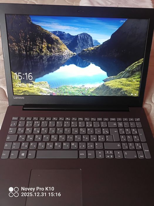 Продам ноутбук Леново состояние как новый пользовались пару раз