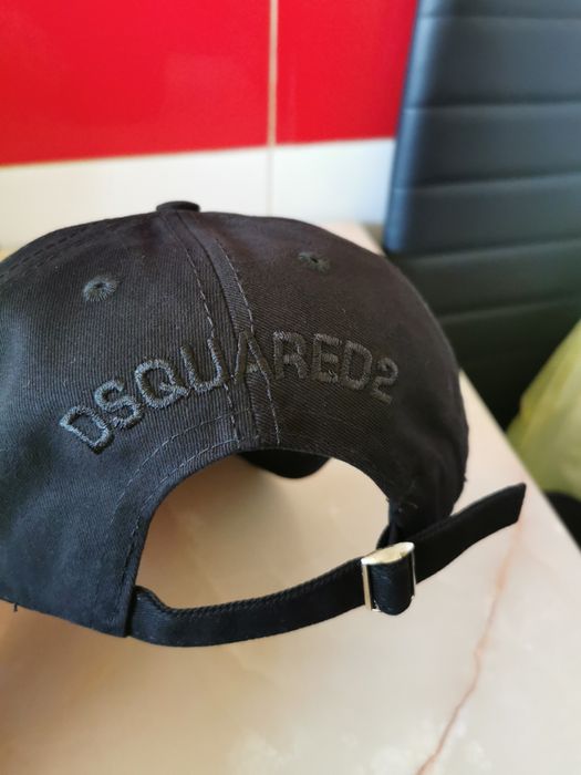 Șapcă dsquared2 nouă, cu etichetă. Poze reale. Am mai multe modele