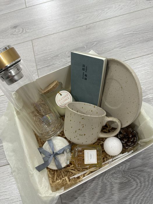 Подарочные боксы