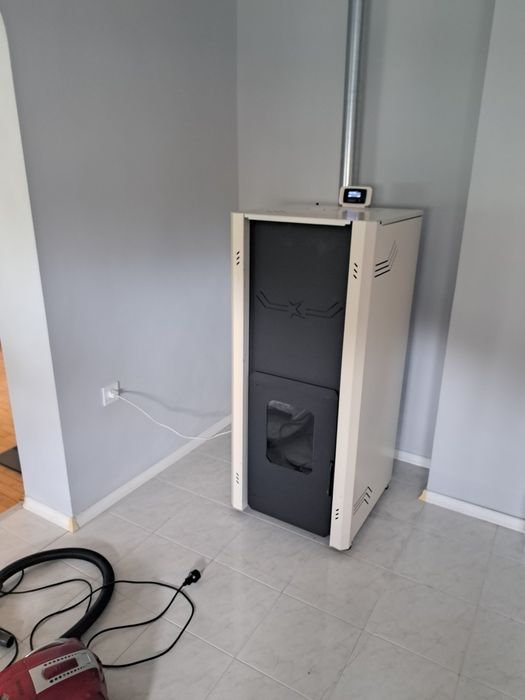 НОВО!!! Пелетна камина с водна риза Firestar W18 - 18 kW