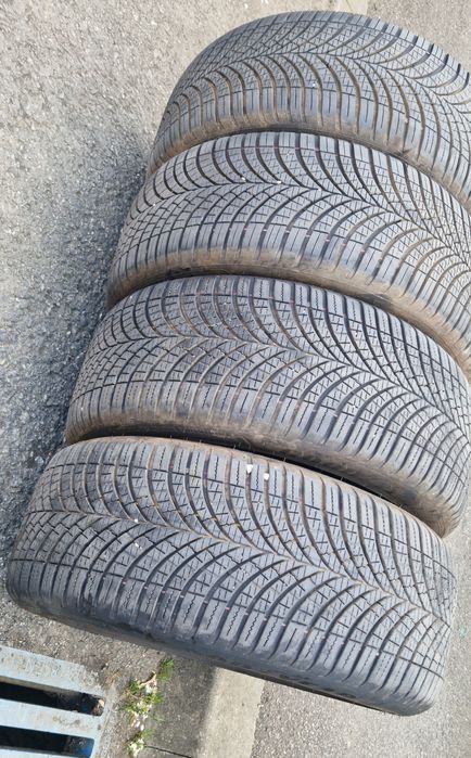 225 45 R17 94W 4Seasons Goodyear Vector  Clasa A Dot.4324 8mm Anvelope Cauciucuri
