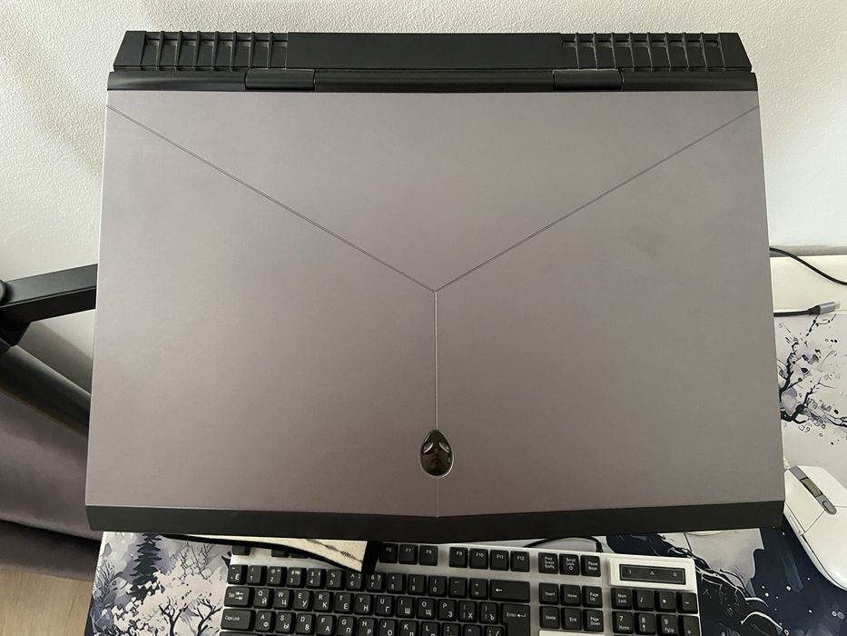 Игровой ноутбук Alienware 17 R4