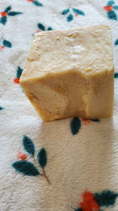 Săpun de casă 100% natural.