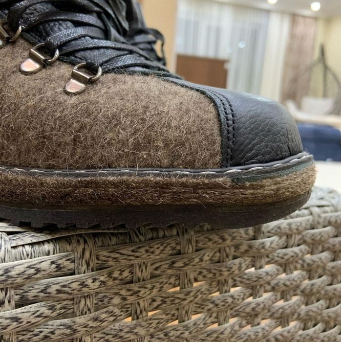 Продам унтоваленки Фома