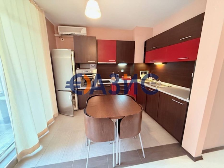 Продава се Двустаен апартамент в к.к. Слънчев бряг - 63 кв.м за 1207 €/кв.м - Снимка #1