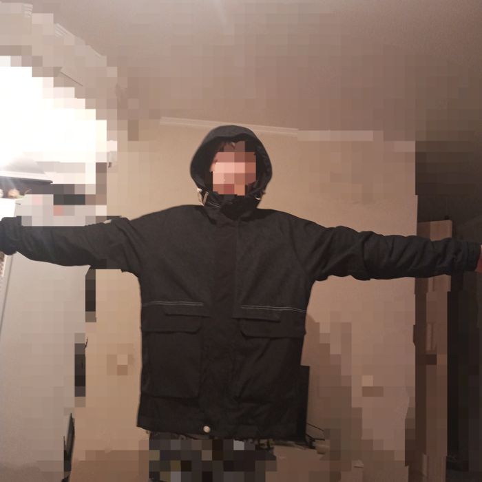 Продам подростковую куртку