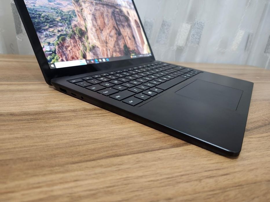 Laptop 4 512 gb sensor