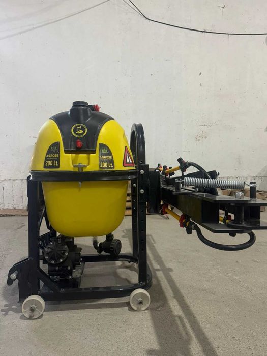 опрыскиватель 200 литров