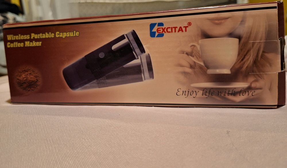 Безжична преносима кафе машина