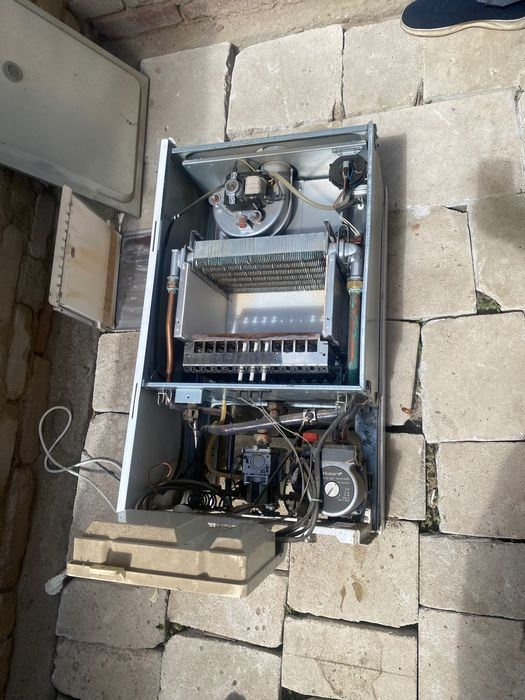 Котел настенный Hubert