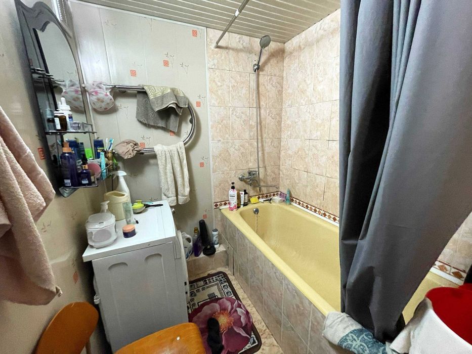 Продаётся 3х комнатная квартира Кадышева