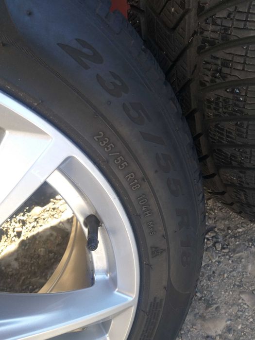 Set 4 Anvelope Iarna Pirelli ScorpionWinter 235 55 R18 ci276