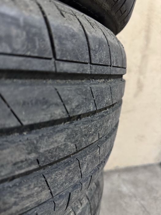 летние шины 235 45 R18