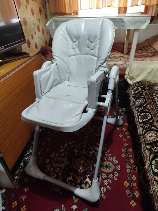 Детский стул для кормления