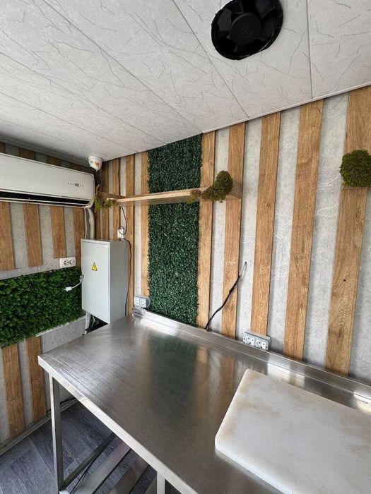 Продается готовый бизнес-бокс / Фудтрак (7.5кв.м.)