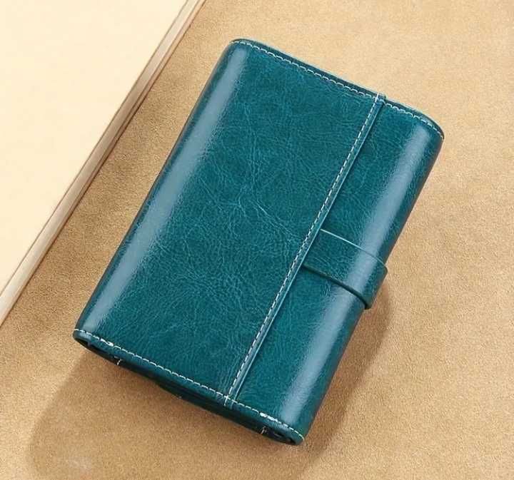 Дамски портфейли. Естествена кожа.