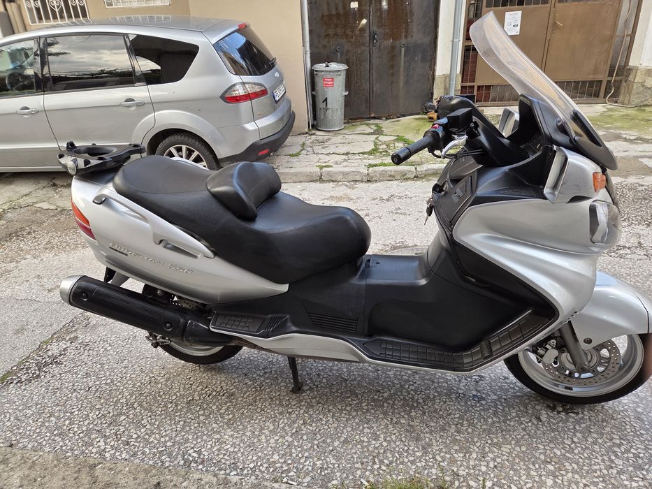 Suzuki burgman 650