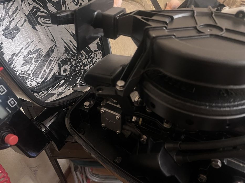 Продам лодочный мотор " Gladiator "