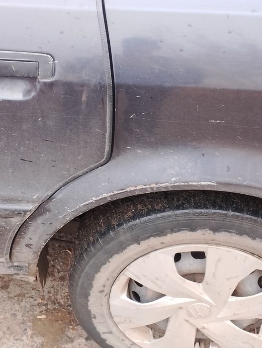 Продам Ауди 80 б4