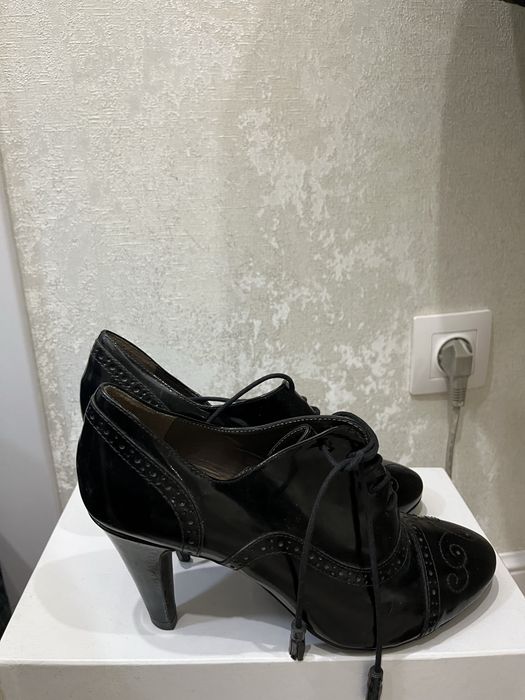 Продам обувь в отличном состоянии