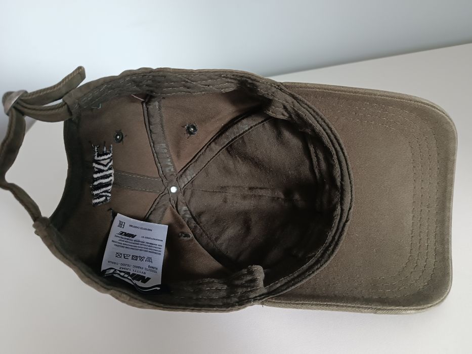 Бейсболка Nike хаки