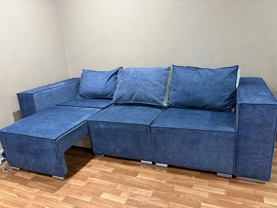 Продам диван в отл сост