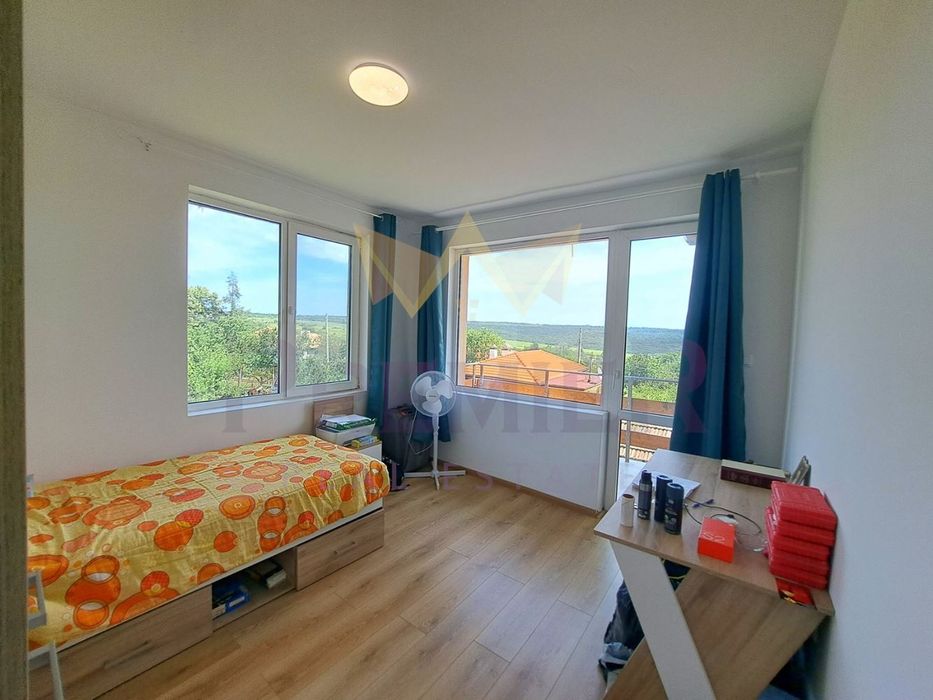 Дава се под наем Къща в с. Бенковски, Област Варна - 113 кв.м за 765 € - Снимка #7