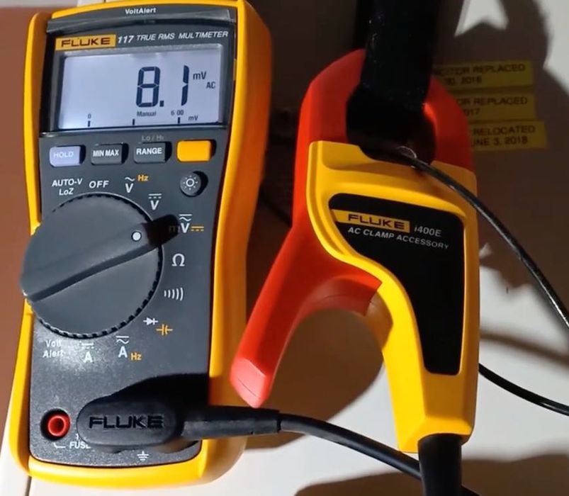 Fluke i400E Cleste Ampermetric Compatibil cu Toate Multimetrele