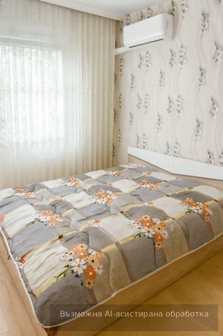 Дава се под наем Двустаен апартамент в Варна, Цветен квартал - 74 кв.м за 498.27 € - Снимка #2