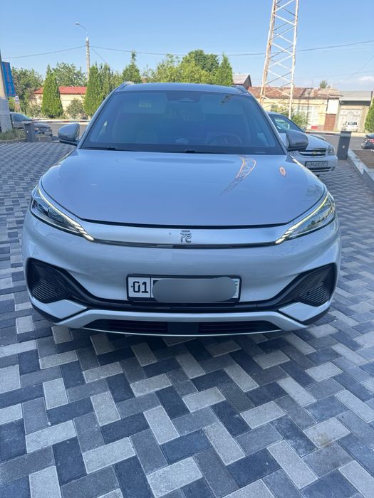Byd yuan plus  2022 nard grey  4 pozitsiya
