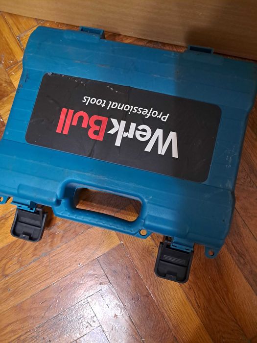 Ударен гайковерт