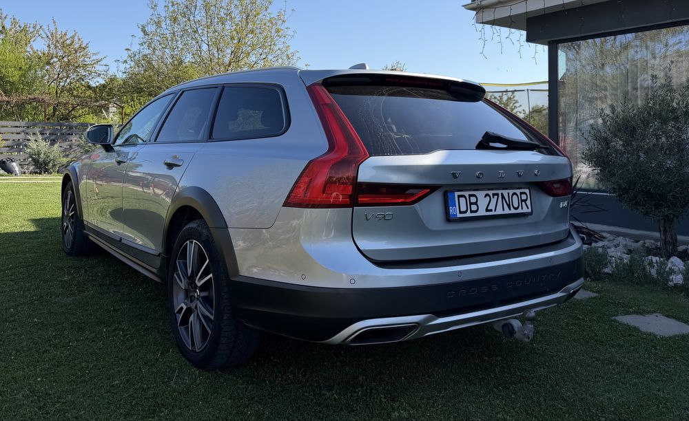 Volvo V90 Cross Country D4 4x4
