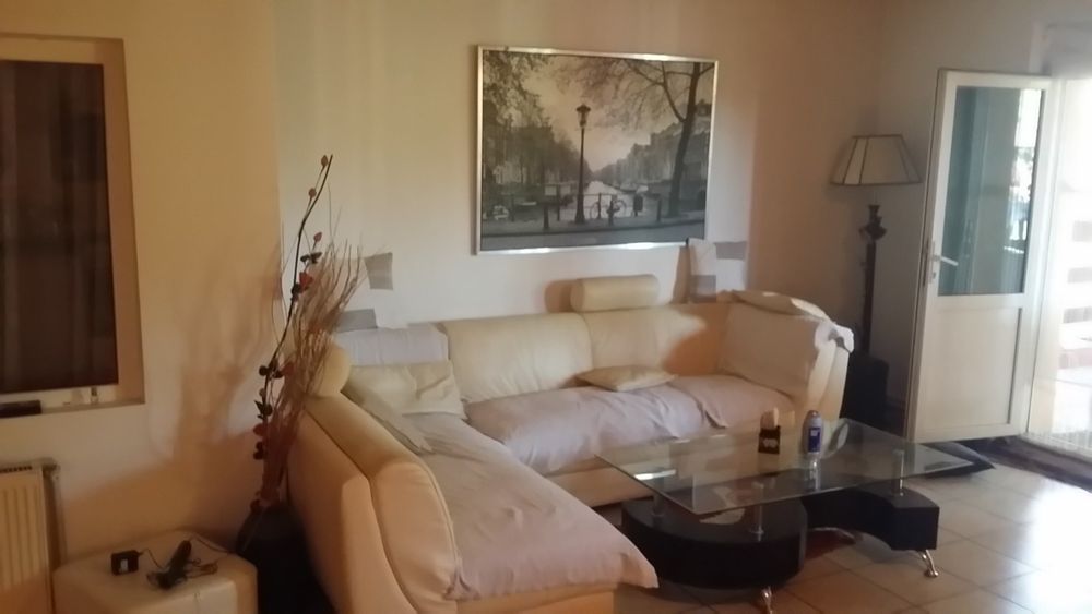 Ofer spre inchiriere casa