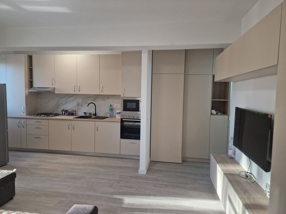 Apartament de închiriat