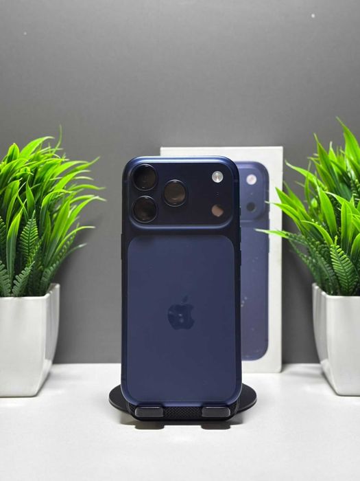 Apple iPhone 17 Pro 256GB, голубой
