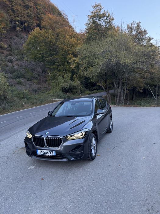 BMW iX1
