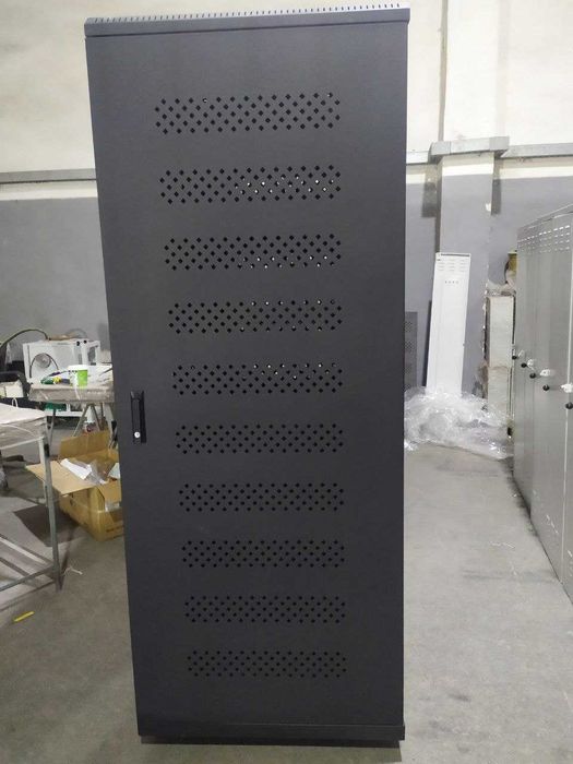 Серверный шкаф 42U Serverniy shkaf 42U