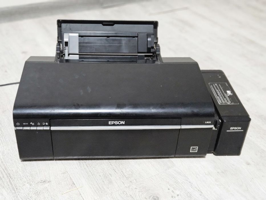 Epson L805 Legenda atiga 159$ ga