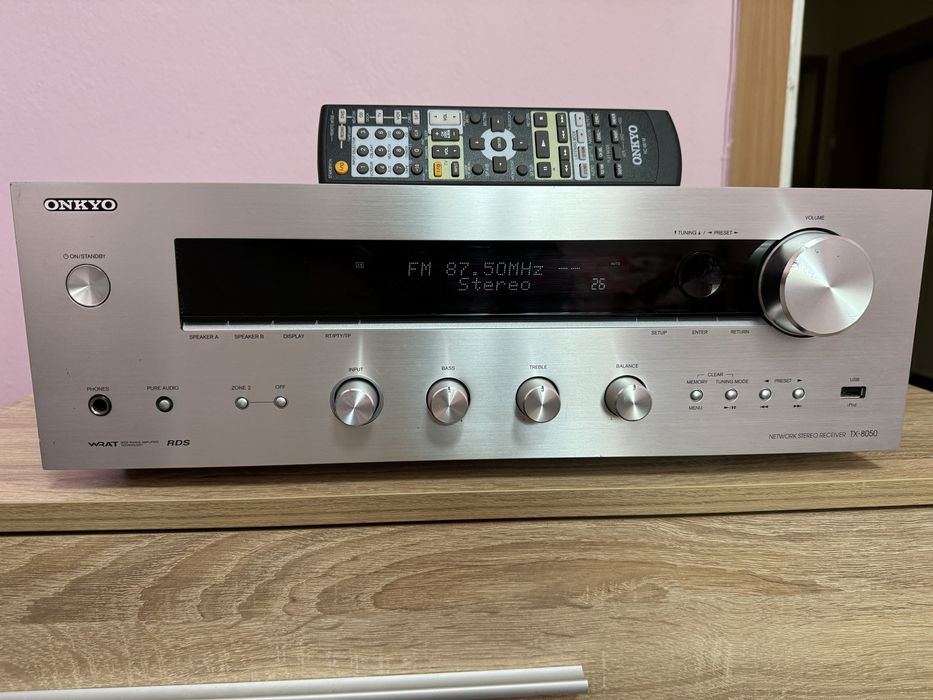 Onkyo TX-8050 Стерео