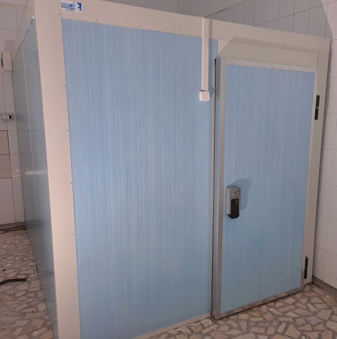 Camera frigorifica refrigerare 3mx2mx2,10