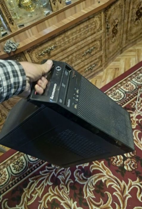 Lenovo thinkcentre белый сборка сотилади