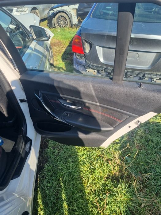 Продавам рекаро салон за ф31 с подгрев перфектен