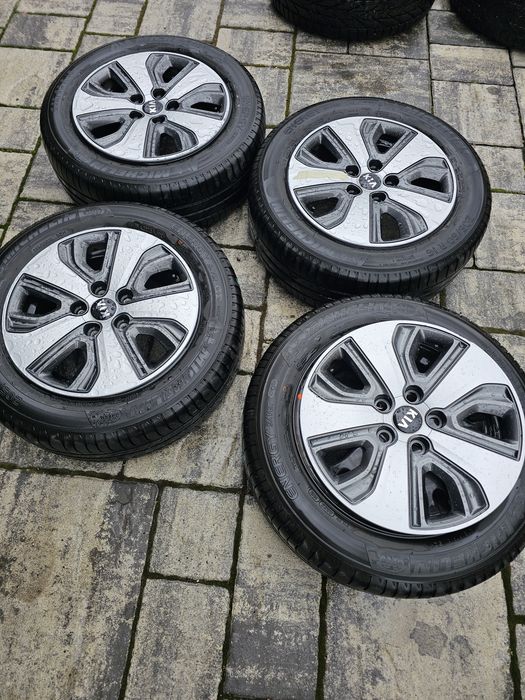 Jante originale Kia r16 cu cauciucuri de vară